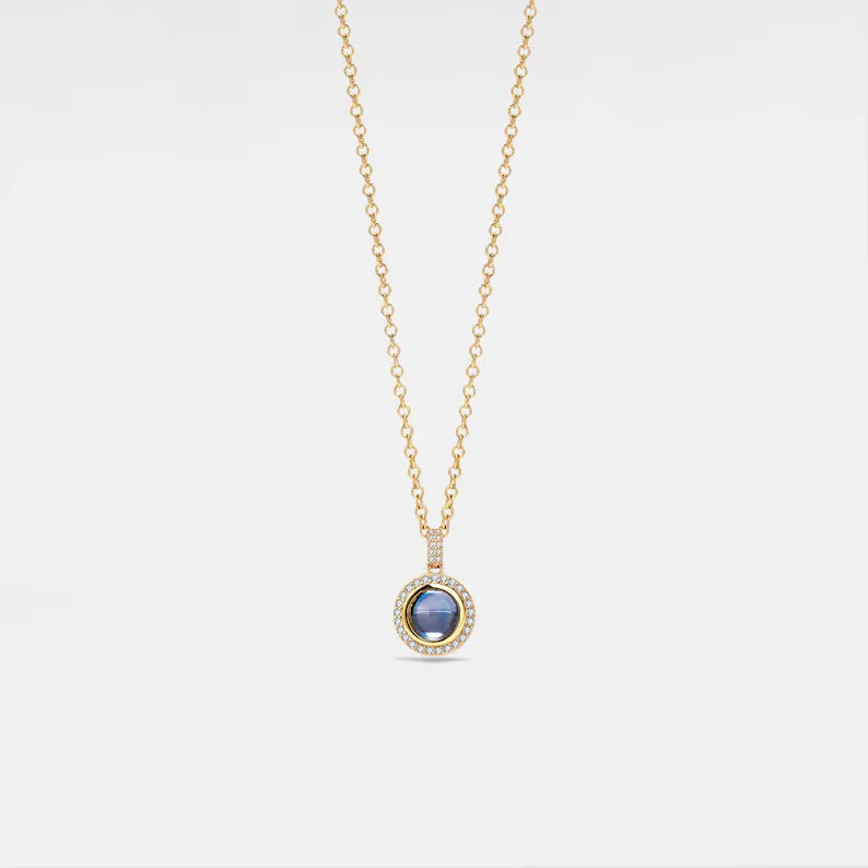Circle Pendant Photo Necklace
